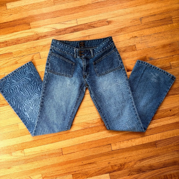 Vintage Y2K Low Waist Lee Flare Jeans - Picture 1 of 9